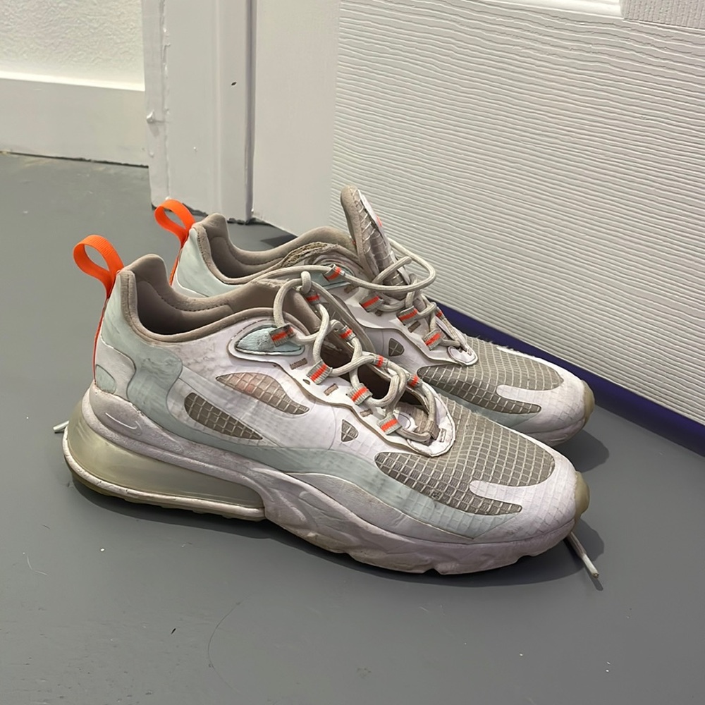 Nike Air Max 270 react